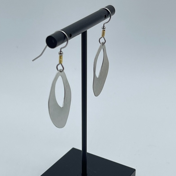 Two Tone Matte Silver Drop Earrings for Pierced Ears - New - Picture 2 of 2